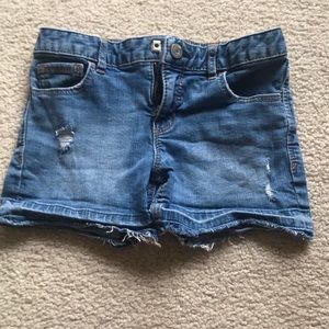 Girls Gap Kids midi jean shorts - size 8 regular